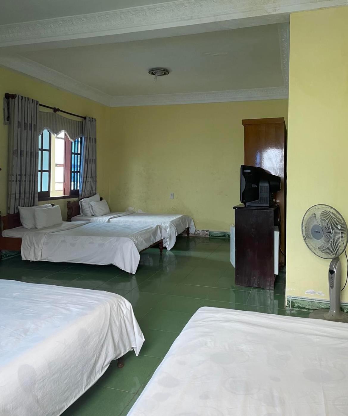 Hung Vuong Hotel 플레이쿠 외부 사진