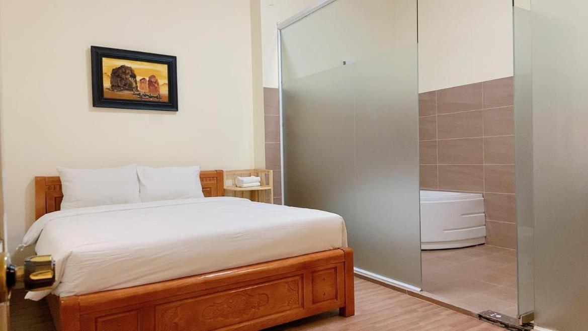 Hung Vuong Hotel 플레이쿠 외부 사진