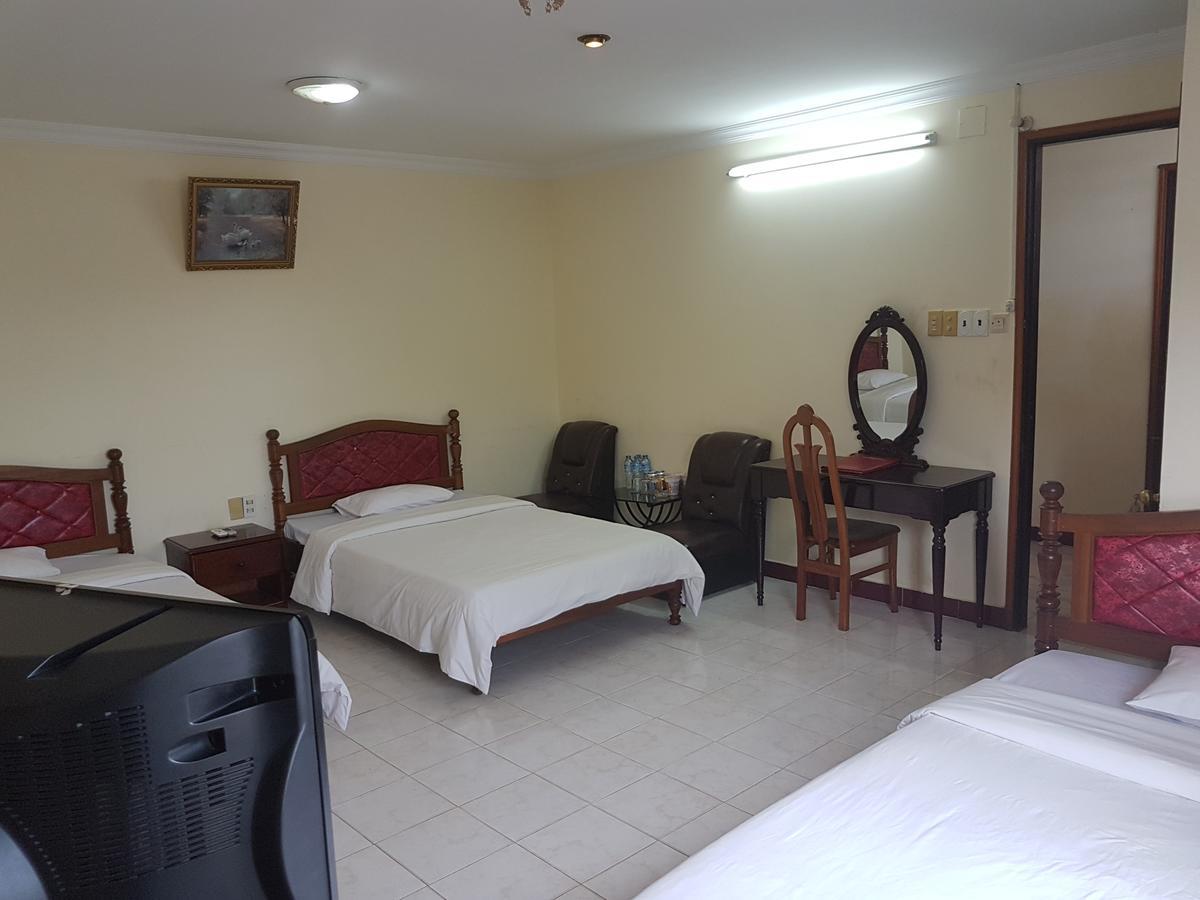 Hung Vuong Hotel 플레이쿠 외부 사진