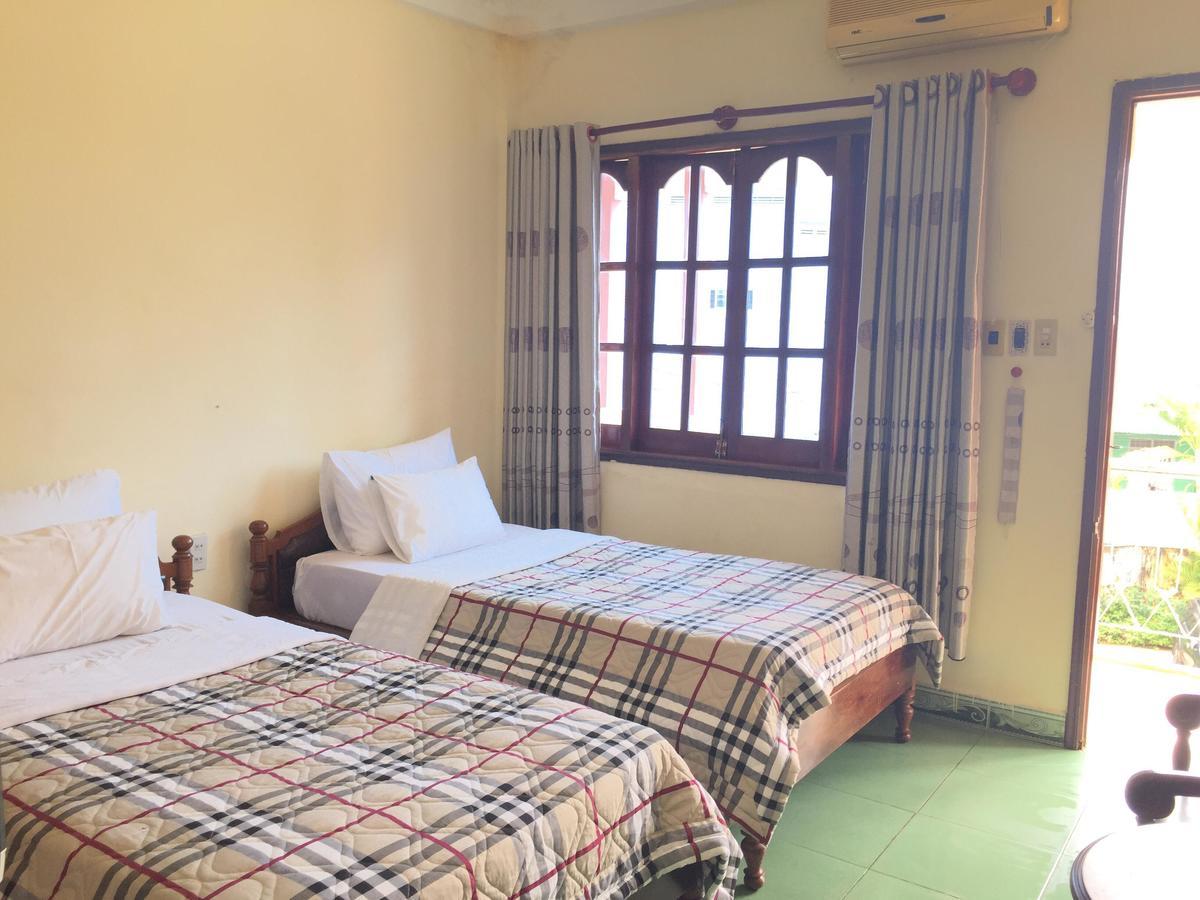 Hung Vuong Hotel 플레이쿠 외부 사진